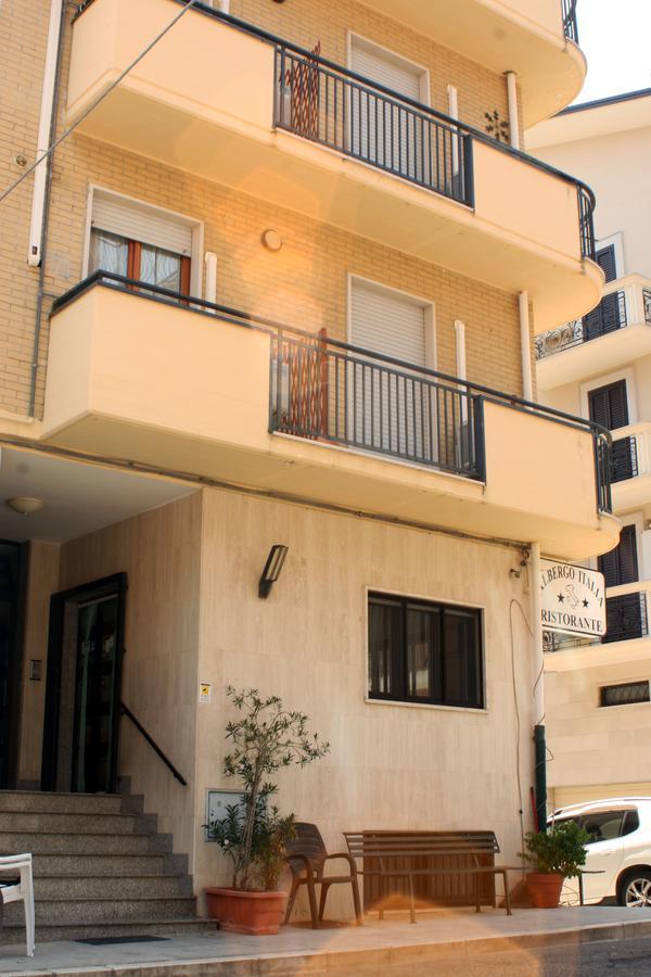 Albergo Italia Lavello Exteriér fotografie